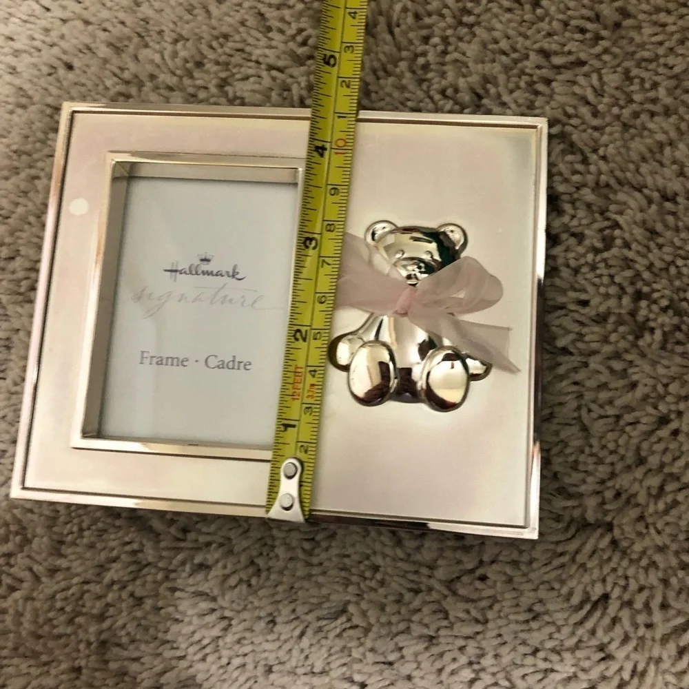 Hallmark gold Picture Frame with pink bow Bear Accent NWOT